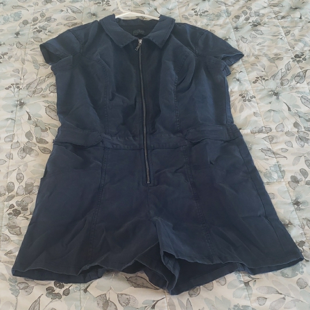 Navy Blue Short Sleeve Romper